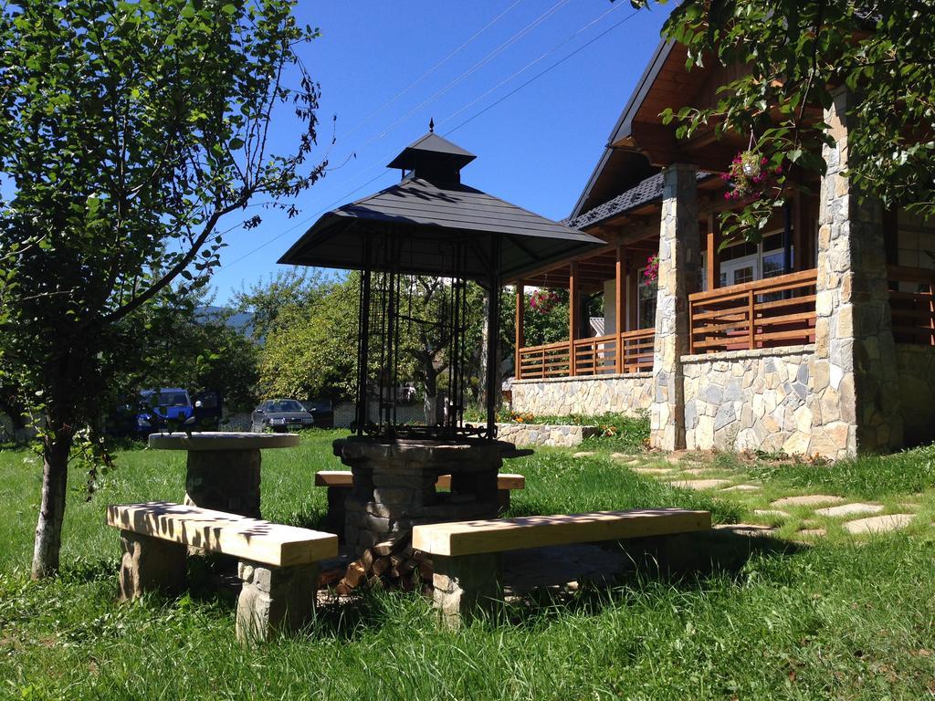 Cottage Familiya Verkhovyna Dış mekan fotoğraf