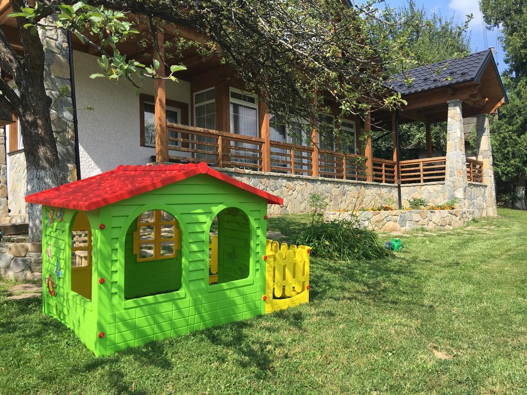 Cottage Familiya Verkhovyna Dış mekan fotoğraf